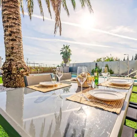 Apartment En Urbanizacion Residencial - Roble, 5 *